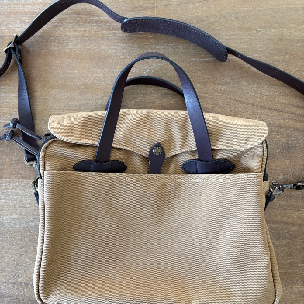 Filson Rugged Twill Original Briefcase in Classic Tan
